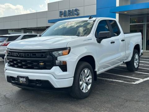 New Summit White 2026 Chevrolet Silverado 1500 Custom RWD - photo 3 - Stock #260831
