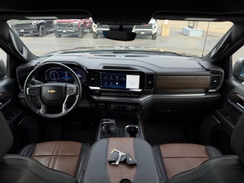 Pre-Owned Harvest Bronze Metallic 2023 Chevrolet Silverado 1500 High Country 4WD - photo 20 - Stock #261119A