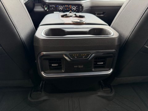 Pre-Owned Harvest Bronze Metallic 2023 Chevrolet Silverado 1500 High Country 4WD - photo 22 - Stock #261119A
