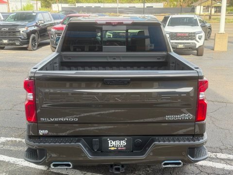 Pre-Owned Harvest Bronze Metallic 2023 Chevrolet Silverado 1500 High Country 4WD - photo 6 - Stock #261119A