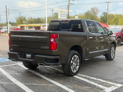 Pre-Owned Harvest Bronze Metallic 2023 Chevrolet Silverado 1500 High Country 4WD - photo 7 - Stock #261119A