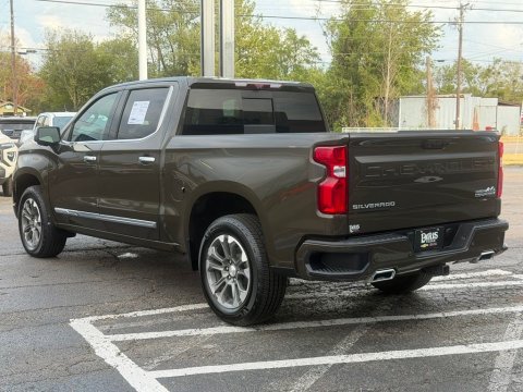 Pre-Owned Harvest Bronze Metallic 2023 Chevrolet Silverado 1500 High Country 4WD - photo 8 - Stock #261119A