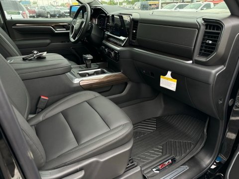 New Black 2026 Chevrolet Silverado 1500 LT 4WD - photo 15 - Stock #260985