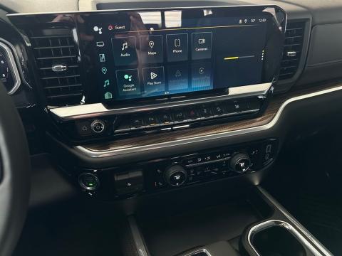 New Summit White 2026 Chevrolet Silverado 1500 LT 4WD - photo 23 - Stock #260796