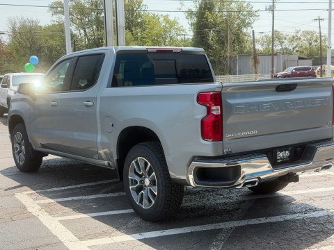 New Sterling Gray Metallic 2026 Chevrolet Silverado 1500 LT 4WD - photo 22 - Stock #261277