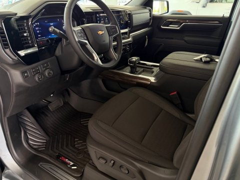 New Sterling Gray Metallic 2026 Chevrolet Silverado 1500 LT 4WD - photo 23 - Stock #261277