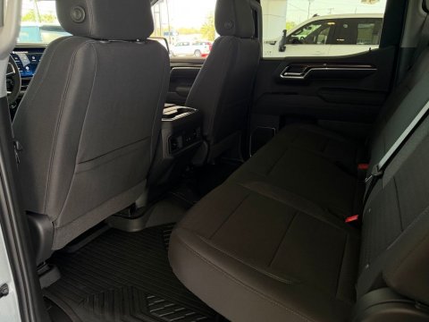New Sterling Gray Metallic 2026 Chevrolet Silverado 1500 LT 4WD - photo 28 - Stock #261277
