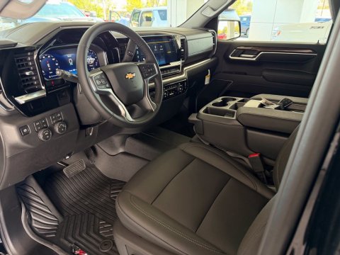 New Black 2026 Chevrolet Silverado 1500 LT 4WD - photo 10 - Stock #261382
