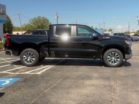 New Black 2026 Chevrolet Silverado 1500 LT 4WD - photo 5 - Stock #261382
