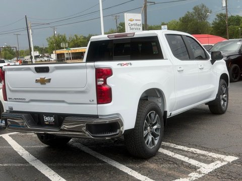 New Summit White 2026 Chevrolet Silverado 1500 LT 4WD - photo 7 - Stock #261042