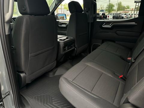 New Sterling Gray Metallic 2026 Chevrolet Silverado 1500 LT 4WD - photo 14 - Stock #260828