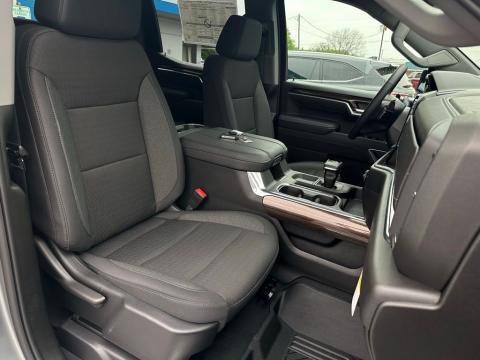 New Sterling Gray Metallic 2026 Chevrolet Silverado 1500 LT 4WD - photo 16 - Stock #260828