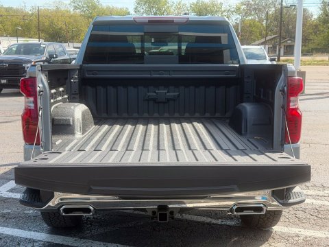 New Sterling Gray Metallic 2026 Chevrolet Silverado 1500 LT 4WD - photo 7 - Stock #261356