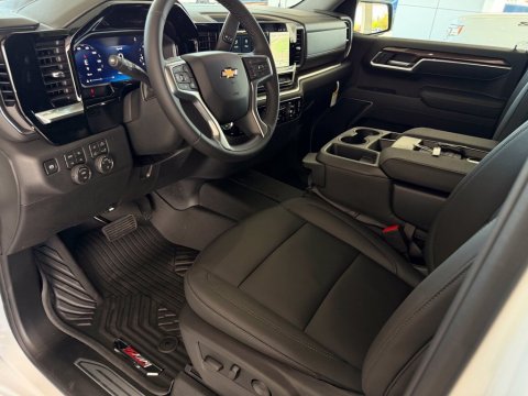 New Summit White 2026 Chevrolet Silverado 1500 LT 4WD - photo 10 - Stock #261385