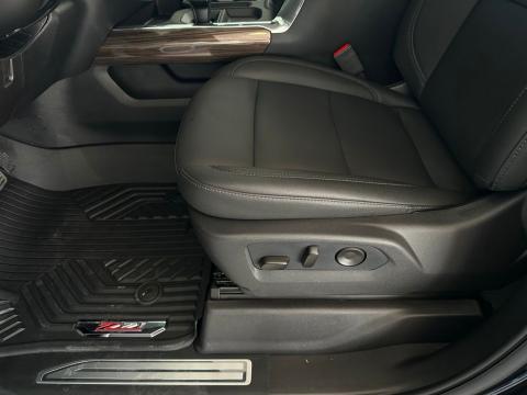 New Black 2026 Chevrolet Silverado 1500 RST 4WD - photo 11 - Stock #260785