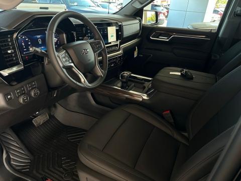 New Black 2026 Chevrolet Silverado 1500 RST 4WD - photo 9 - Stock #260785