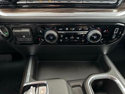 New Summit White 2026 Chevrolet Silverado 1500 RST 4WD - photo 23 - Stock #260775