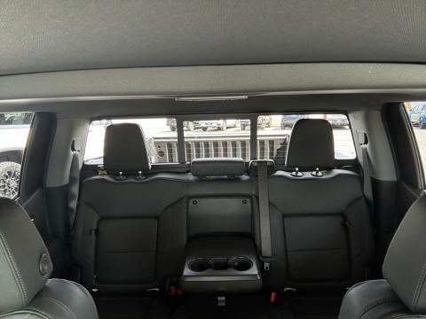 New Summit White 2026 Chevrolet Silverado 1500 RST 4WD - photo 24 - Stock #260775