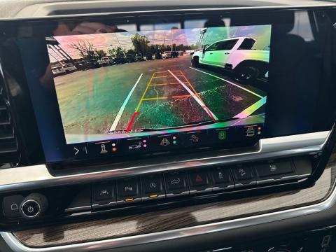 New Summit White 2026 Chevrolet Silverado 1500 RST 4WD - photo 25 - Stock #260775