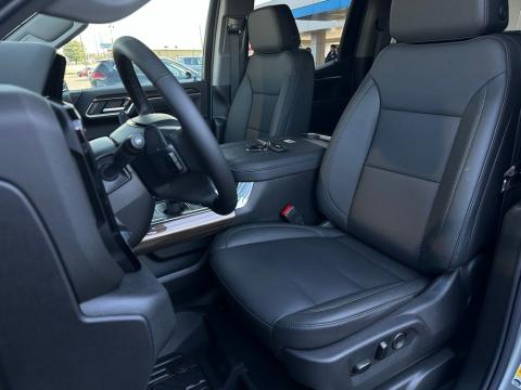 New Sterling Gray Metallic 2026 Chevrolet Silverado 1500 RST 4WD - photo 12 - Stock #260776