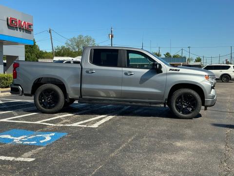 New Sterling Gray Metallic 2026 Chevrolet Silverado 1500 RST 4WD - photo 4 - Stock #260806