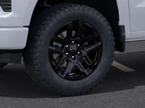 New Summit White 2026 Chevrolet Silverado 1500 RST 4WD - photo 10 - Stock #261438