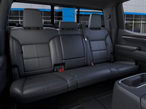 New Polar White Tricoat 2026 Chevrolet Silverado 1500 High Country 4WD - photo 17 - Stock #261342