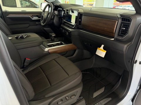New Polar White Tricoat 2026 Chevrolet Silverado 1500 High Country 4WD - photo 39 - Stock #261342