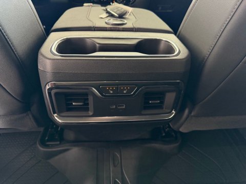 New Polar White Tricoat 2026 Chevrolet Silverado 1500 High Country 4WD - photo 45 - Stock #261342