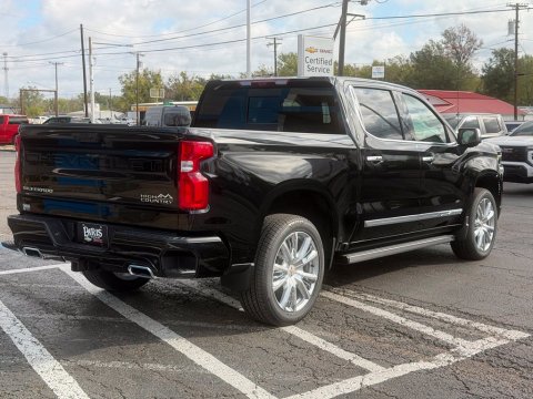 New Black 2026 Chevrolet Silverado 1500 High Country 4WD - photo 8 - Stock #261420