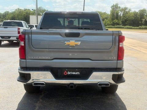 Pre-Owned Satin Steel Metallic 2022 Chevrolet Silverado 1500 LTD LTZ 4WD - photo 5 - Stock #X2549