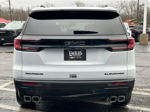 2026 GMC Acadia Elevation