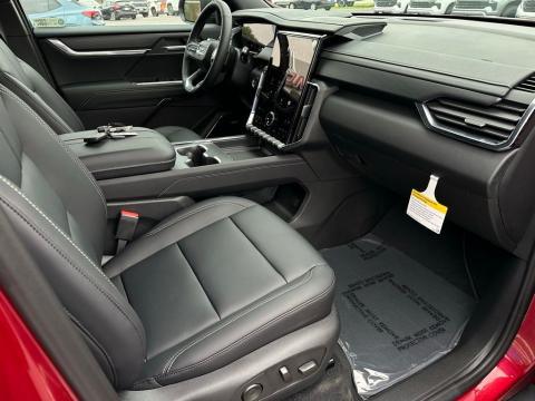 New Volcanic Red Tintcoat 2026 GMC Acadia Elevation FWD - photo 21 - Stock #260897