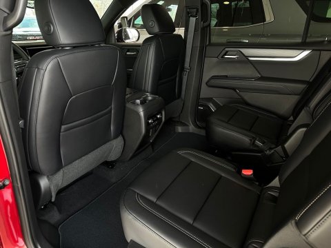 New Volcanic Red Tintcoat 2026 GMC Acadia Elevation FWD - photo 15 - Stock #260512