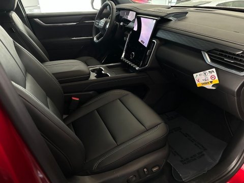 New Volcanic Red Tintcoat 2026 GMC Acadia Elevation FWD - photo 16 - Stock #260512