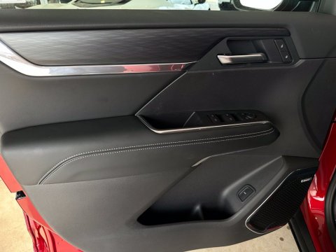 New Volcanic Red Tintcoat 2026 GMC Acadia Elevation FWD - photo 12 - Stock #260512