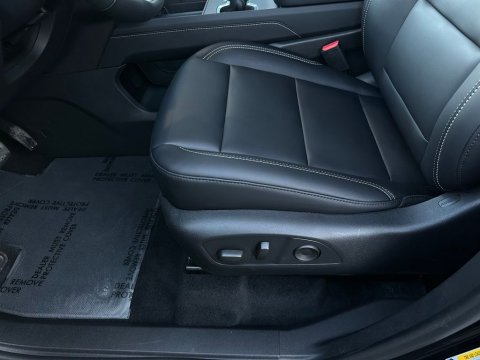New Ebony Twilight Metallic 2026 GMC Acadia Elevation FWD - photo 12 - Stock #260596
