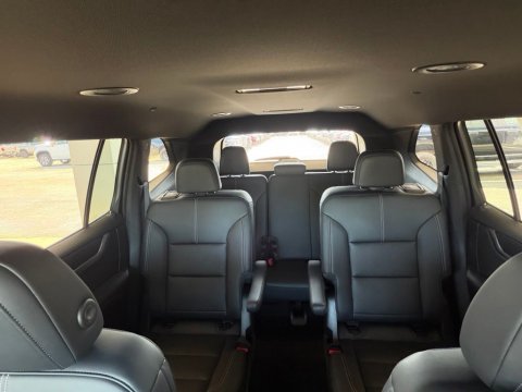 New Volcanic Red Tintcoat 2026 GMC Acadia Elevation FWD - photo 26 - Stock #261217