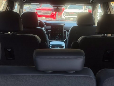 New Volcanic Red Tintcoat 2026 GMC Acadia Elevation FWD - photo 10 - Stock #261217