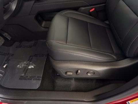 New Volcanic Red Tintcoat 2026 GMC Acadia Elevation FWD - photo 13 - Stock #261217