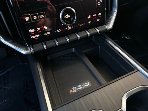 New Summit White 2026 GMC Acadia Elevation FWD - photo 25 - Stock #260998