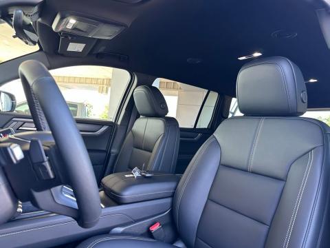 2026 GMC Acadia Elevation - Photo 12
