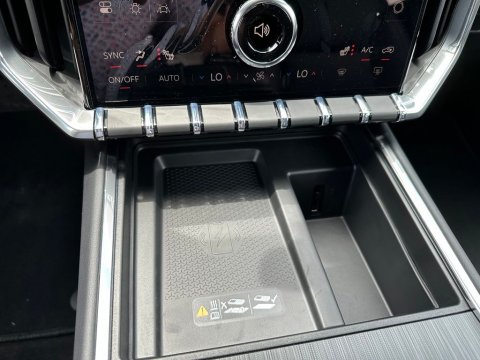 New Ebony Twilight Metallic 2026 GMC Acadia Elevation FWD - photo 25 - Stock #261123