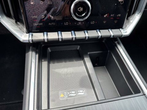 New Ebony Twilight Metallic 2026 GMC Acadia Elevation FWD - photo 26 - Stock #261123