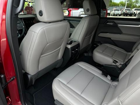 New Volcanic Red Tintcoat 2026 GMC Acadia Elevation FWD - photo 15 - Stock #261070