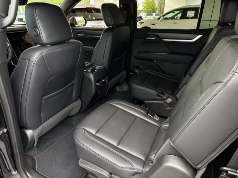 New Ebony Twilight Metallic 2026 GMC Acadia Elevation FWD - photo 16 - Stock #261144