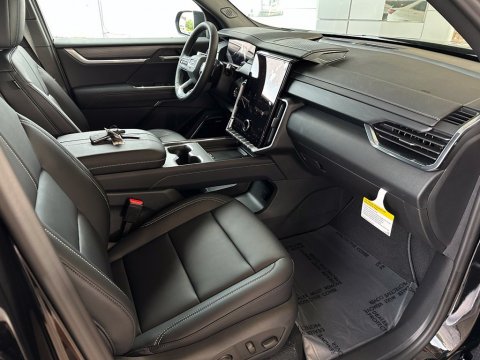 New Ebony Twilight Metallic 2026 GMC Acadia Elevation FWD - photo 17 - Stock #261144