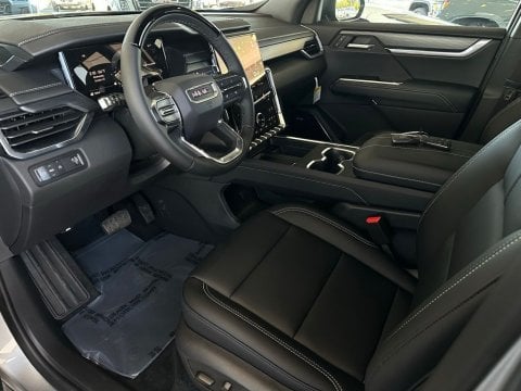 2026 GMC Acadia Elevation - Photo 9