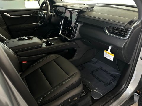 2026 GMC Acadia Elevation - Photo 15