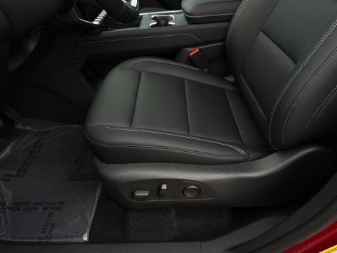 New Volcanic Red Tintcoat 2026 GMC Acadia Elevation FWD - photo 12 - Stock #260457